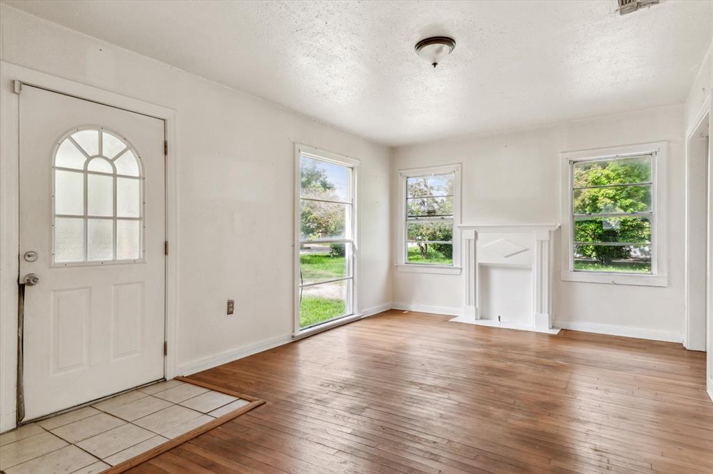 313 Hickerson Street, Cedar Hill, Texas image 6