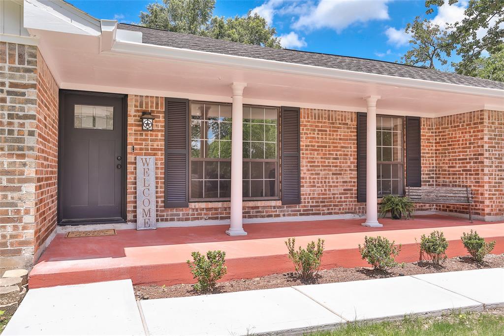 212 Summit Drive