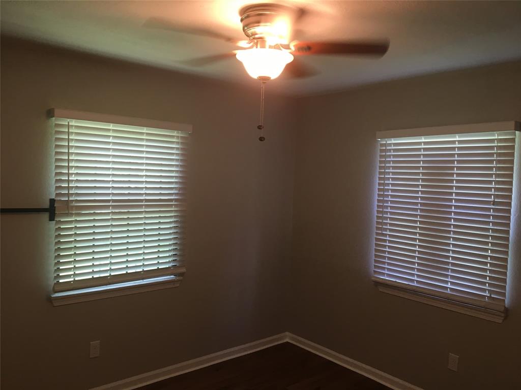 7605 Glen Manor Drive, Houston, Texas image 9