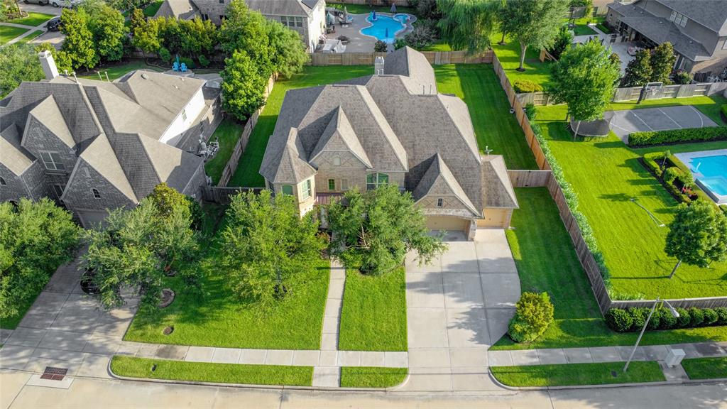 21107 Harvest Thistle Drive