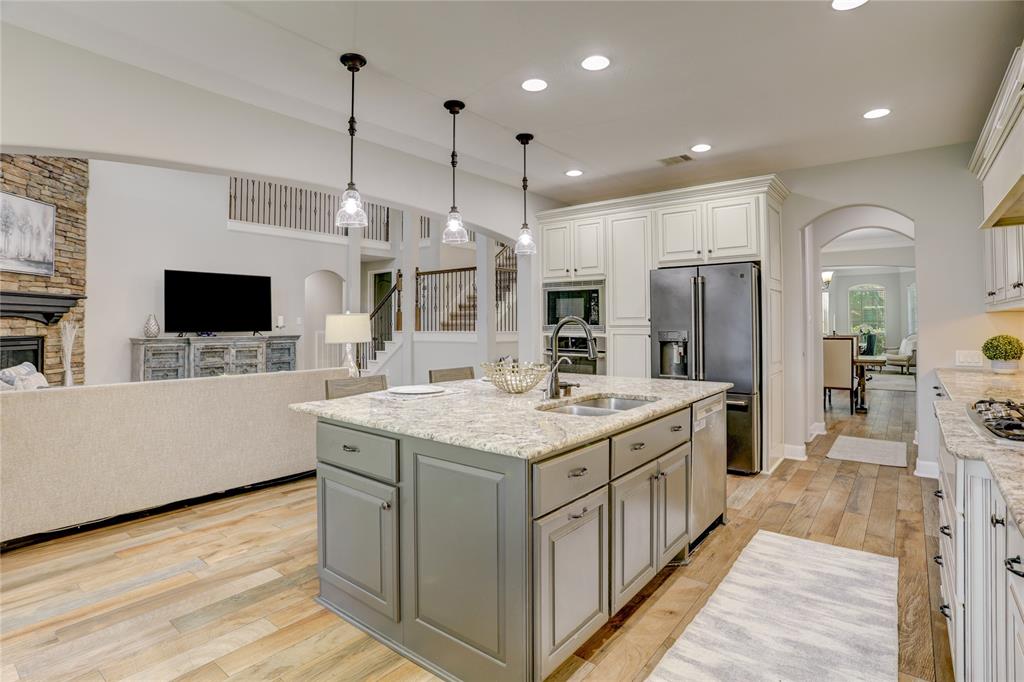 21107 Harvest Thistle Drive