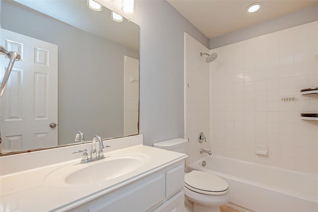 18306 S Austin Shore Drive, Cypress, Texas image 39