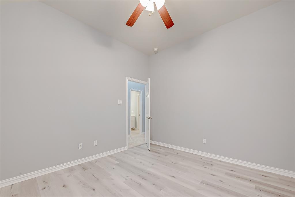 18306 S Austin Shore Drive, Cypress, Texas image 36
