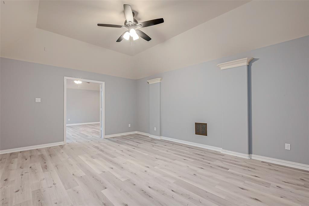 18306 S Austin Shore Drive, Cypress, Texas image 41