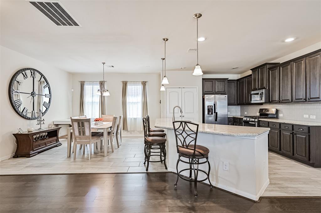 1629 Canchola Lane, League City, Texas image 9