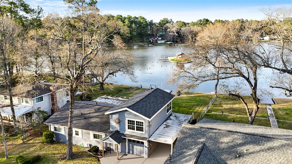13318 Southshore Drive, Conroe, Texas image 2
