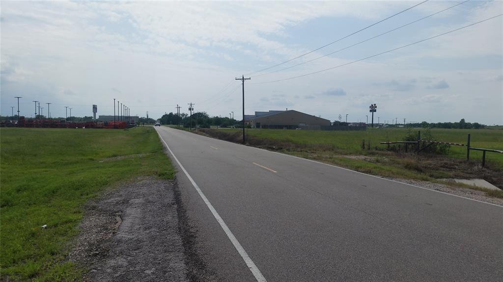 10.929 County Road 341, Angleton, Texas image 17