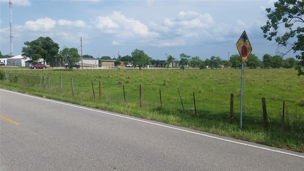 10.929 County Road 341, Angleton, Texas image 10