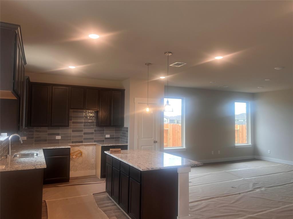 property-search 3 21523 Holbrook Drive