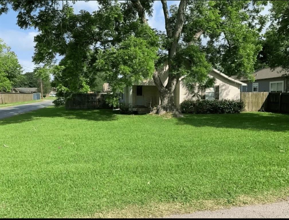 6501 Jefferson Boulevard, Groves, Texas image 3