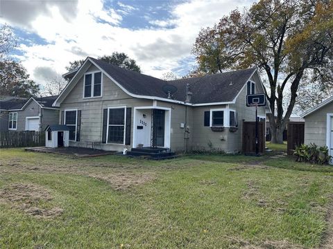 A home in El Campo