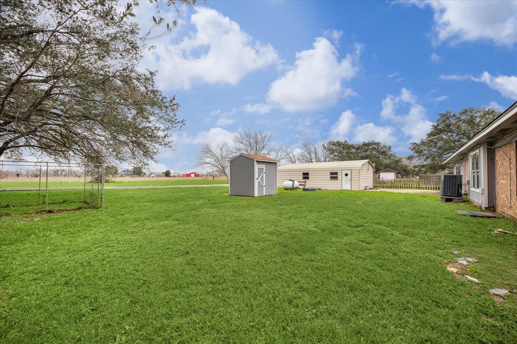 1721 County Road 45, Angleton, Texas image 14