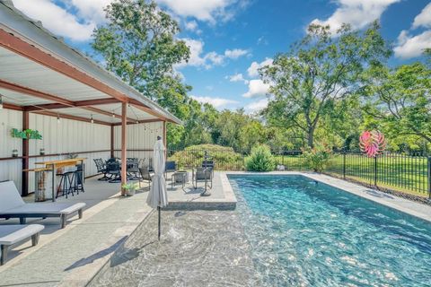 A home in Madisonville