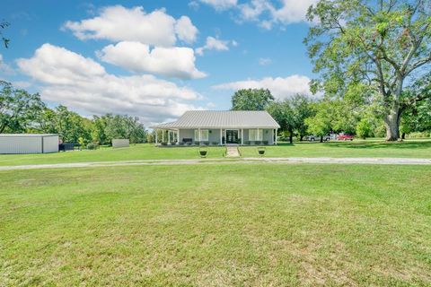 A home in Madisonville