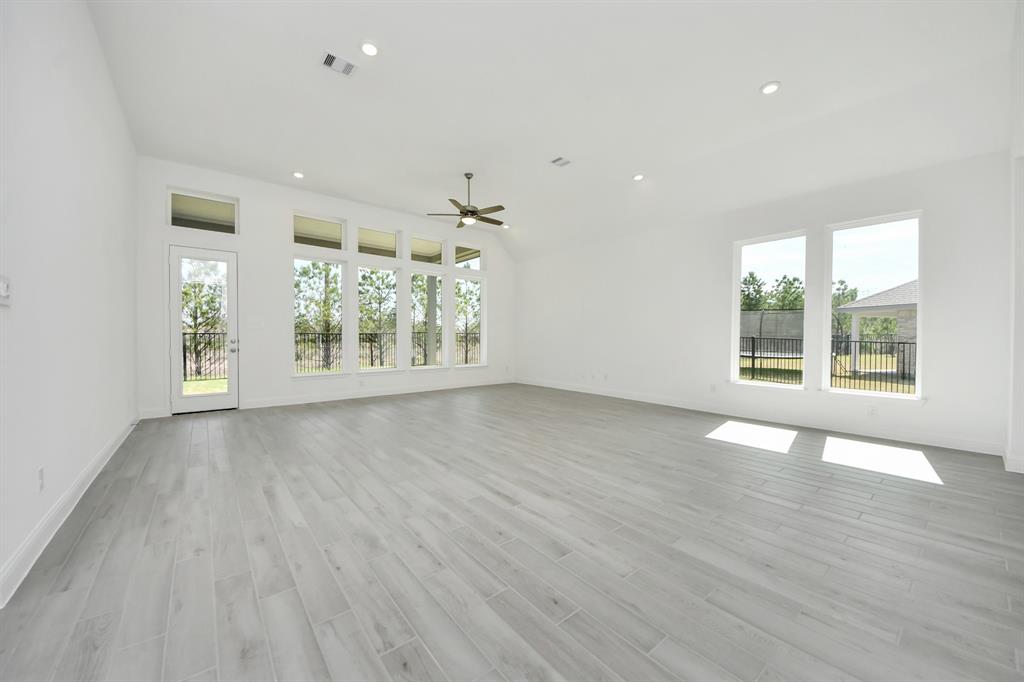 21902 Soldier Butterfly Court, Cypress, Texas image 27