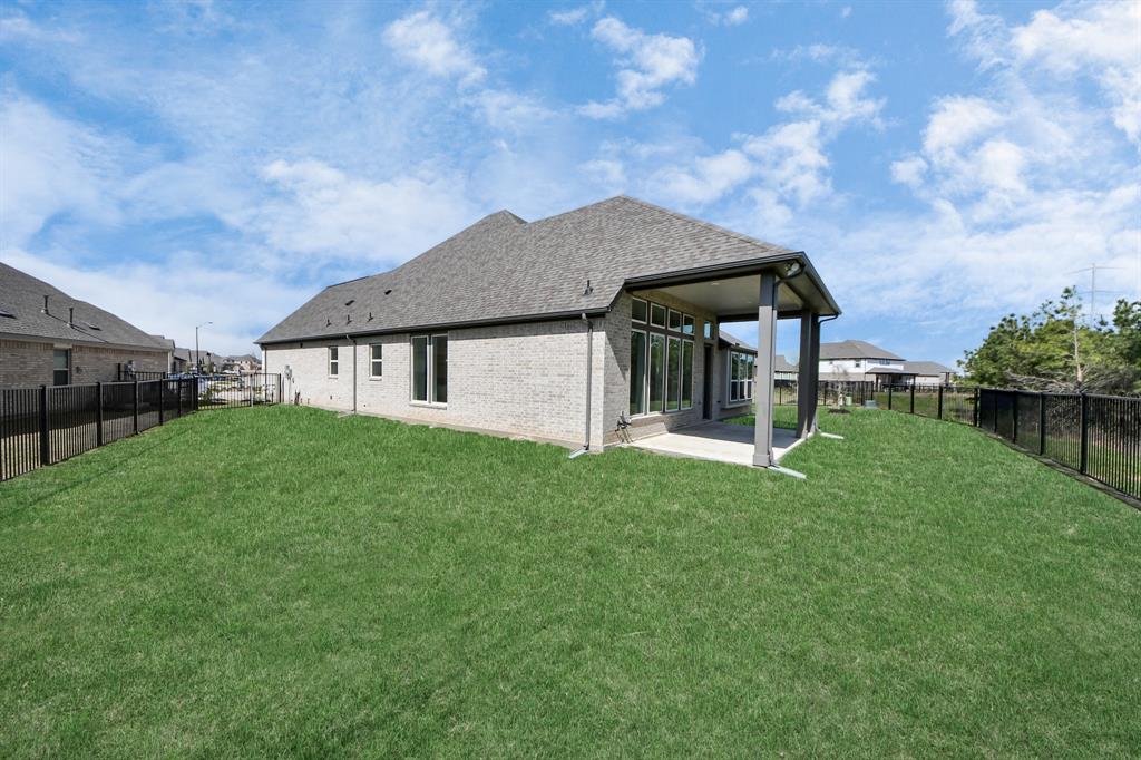 21902 Soldier Butterfly Court, Cypress, Texas image 9