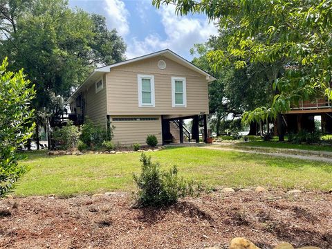 A home in Brazoria