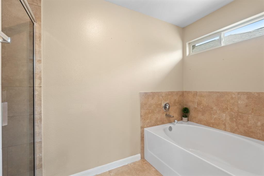 17114 Wilthorne Colony Court, Houston, Texas image 32