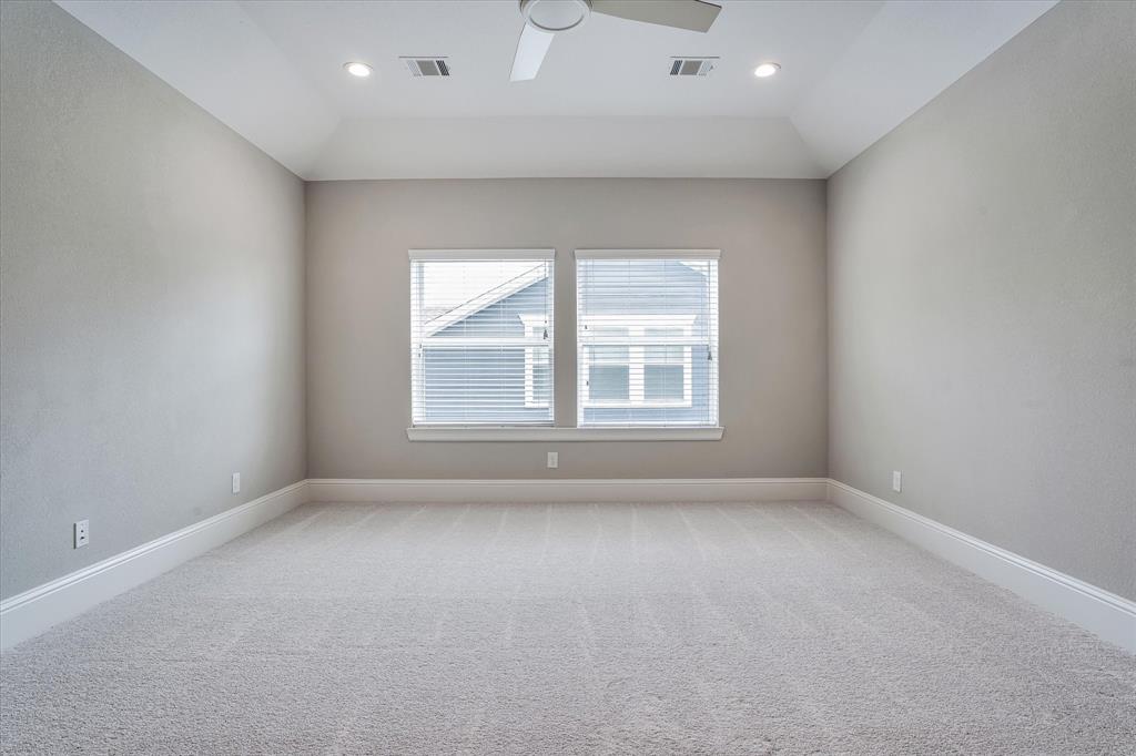 107 E Sawyer Ridge Drive, Spring, Texas image 37
