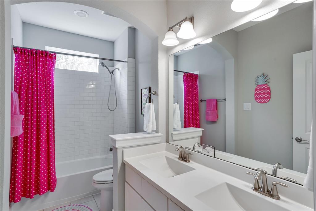 107 E Sawyer Ridge Drive, Spring, Texas image 32