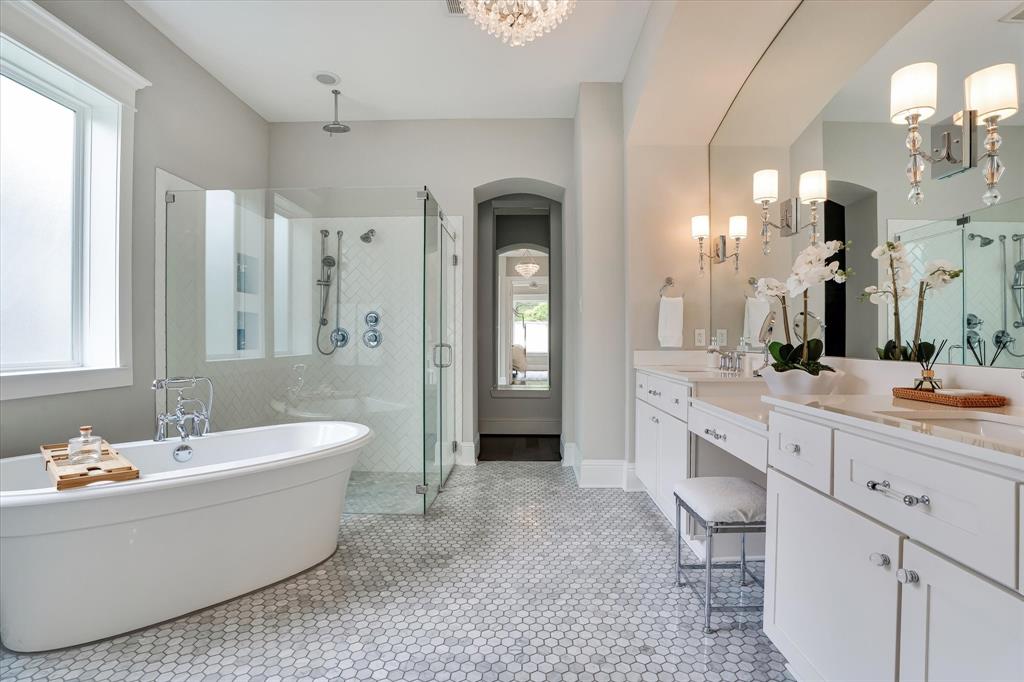 107 E Sawyer Ridge Drive, Spring, Texas image 26