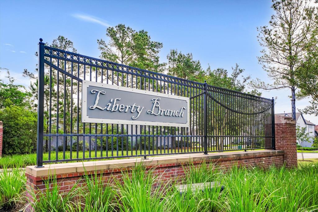 107 E Sawyer Ridge Drive, Spring, Texas image 43