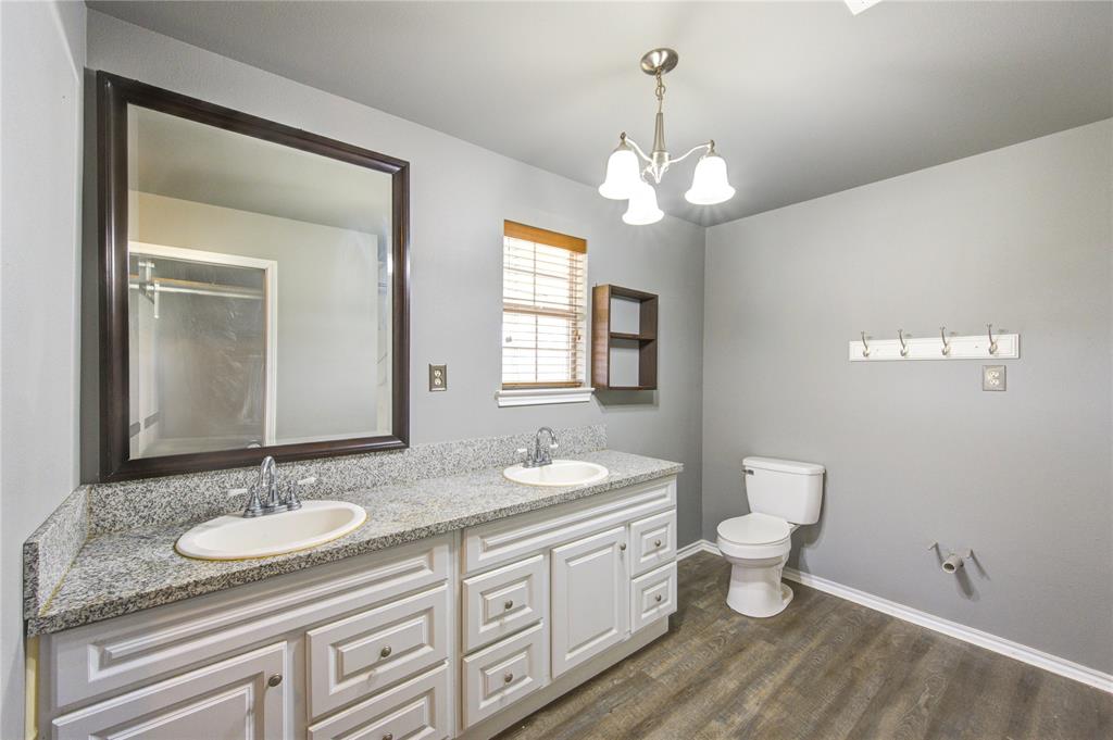 1427 Kansteiner Road Rd, Columbus, Texas image 13