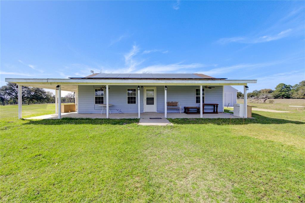 1427 Kansteiner Road Rd, Columbus, Texas image 20