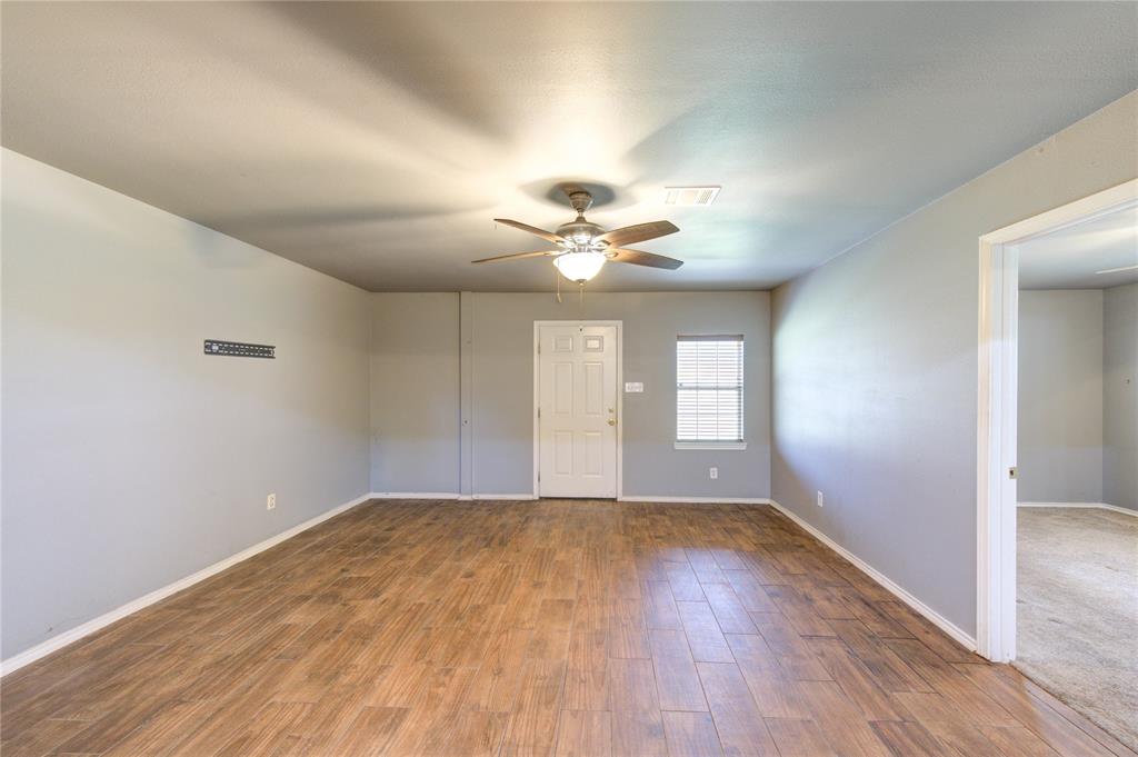 1427 Kansteiner Road Rd, Columbus, Texas image 6