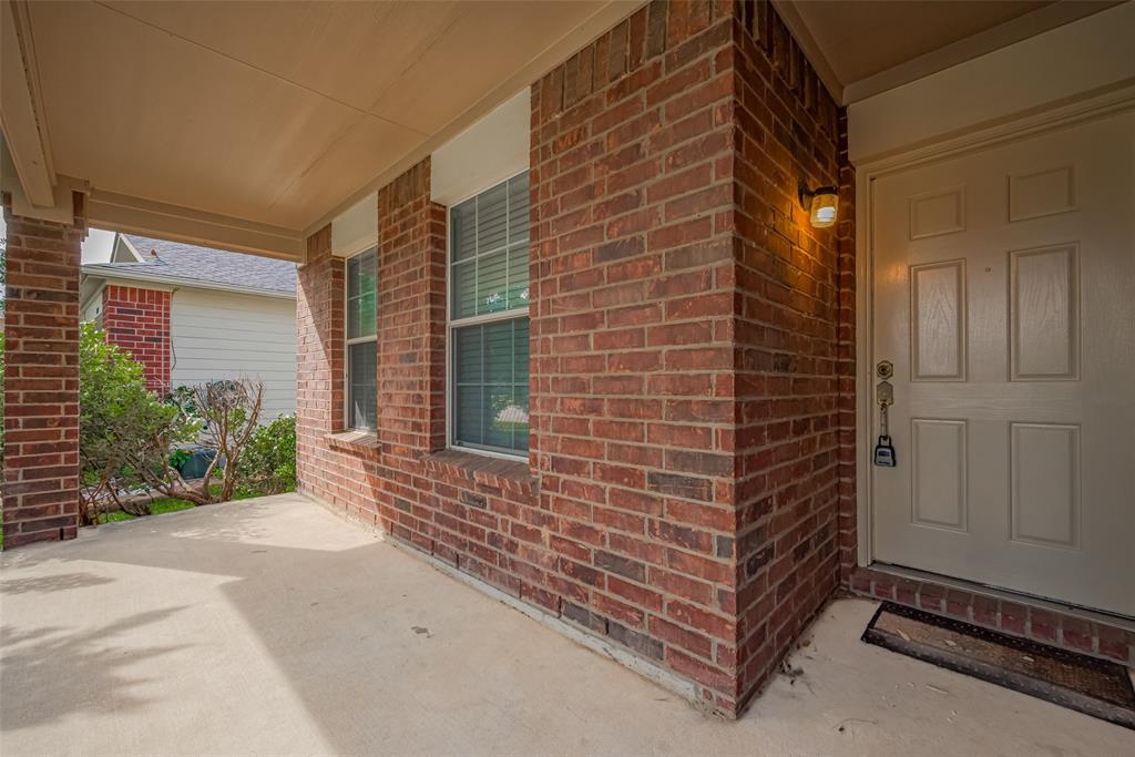 6814 Shallow River Court