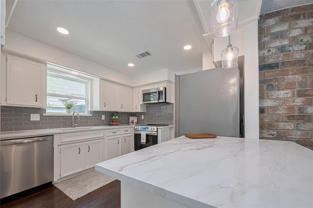 2915 Triway Lane, Houston, Texas image 18