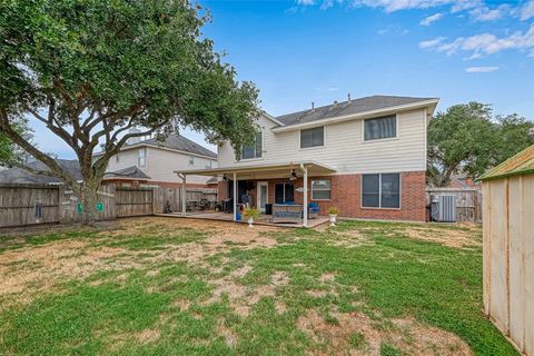 Single Family Residence in Baytown TX 10322 Little Oak Drive 43.jpg