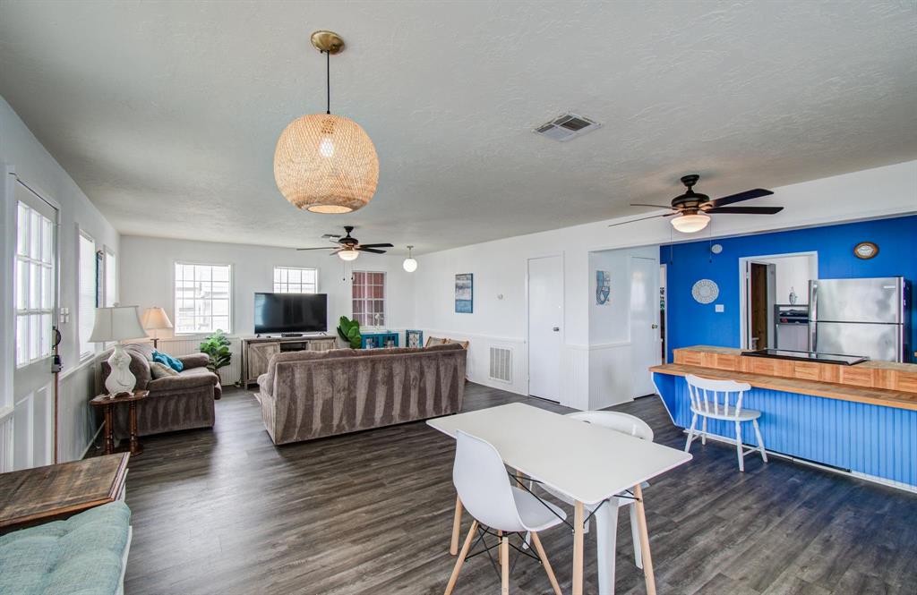 21735 Matagorda Drive, Galveston, Texas image 17