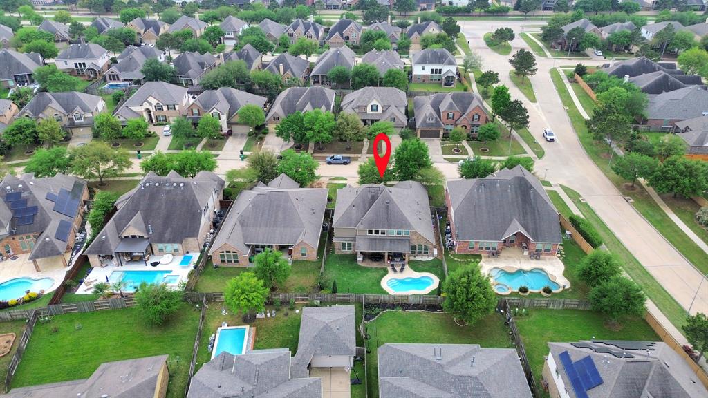 9907 Hutton Park Drive, Katy, Texas image 6