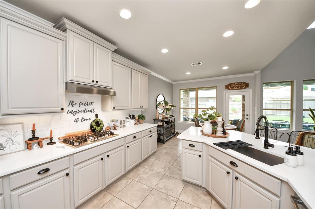 9907 Hutton Park Drive, Katy, Texas image 28