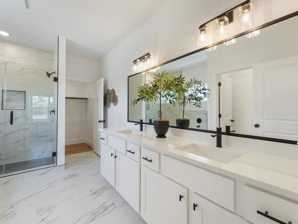 930 Mansfield Street, Houston, Texas image 19