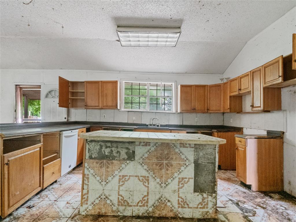 809 Maple Street, La Marque, Texas image 13