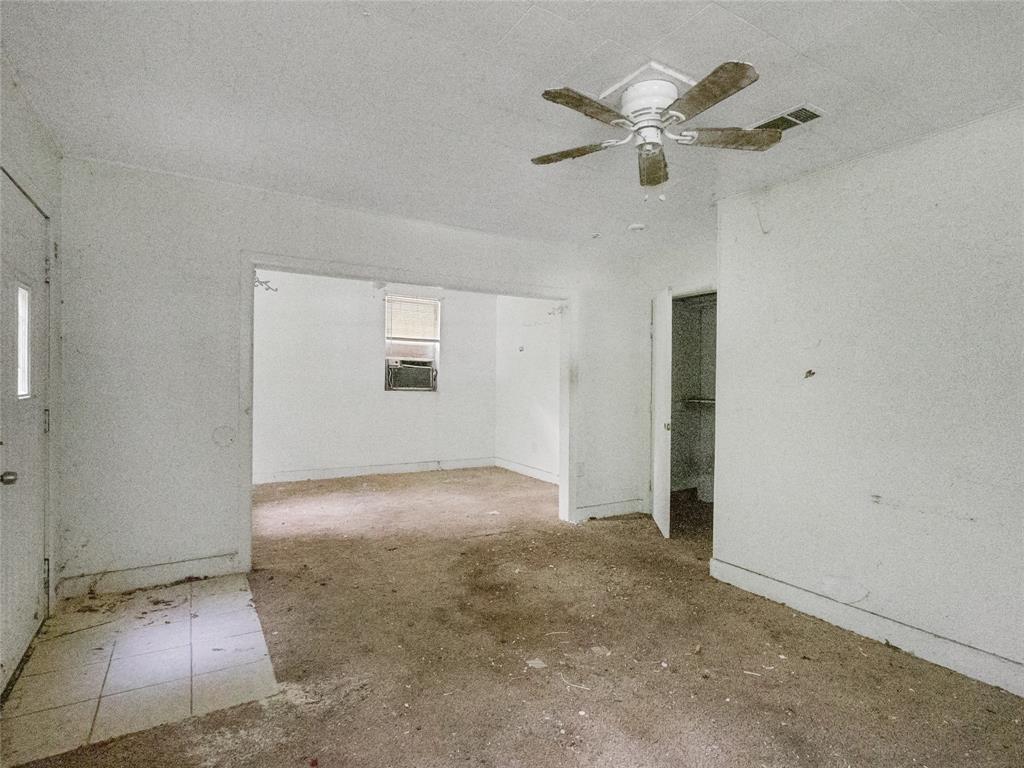 809 Maple Street, La Marque, Texas image 2