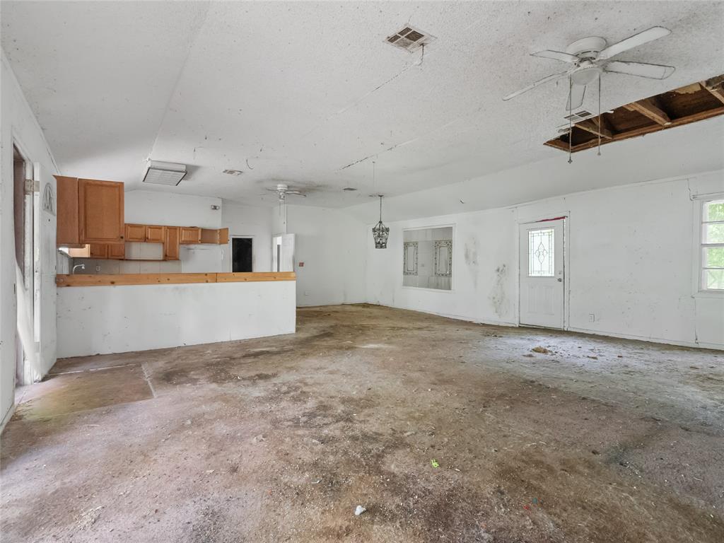 809 Maple Street, La Marque, Texas image 9