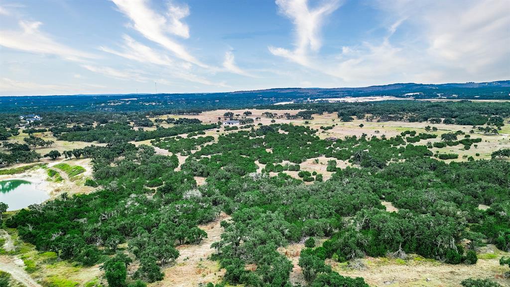 LOT 88 E Leaning Madrone Dr, Johnson City, Texas image 3