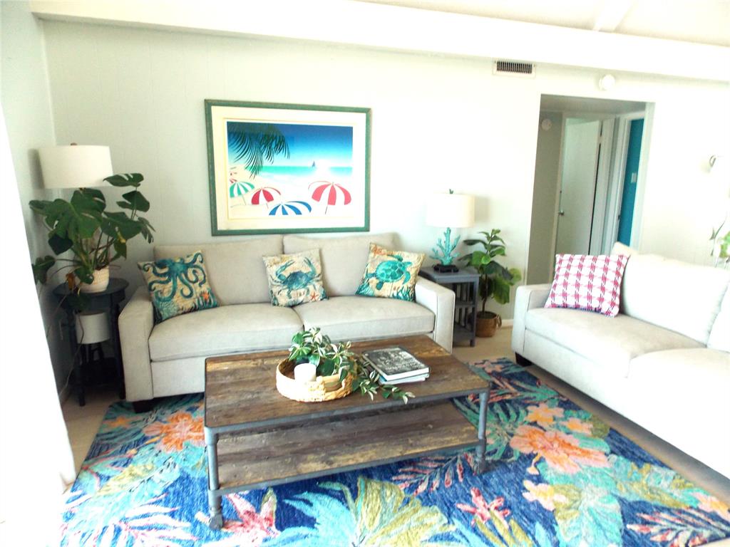 16904 Beachcomber Drive