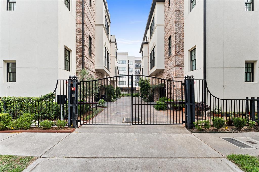 1304 Castle Court A