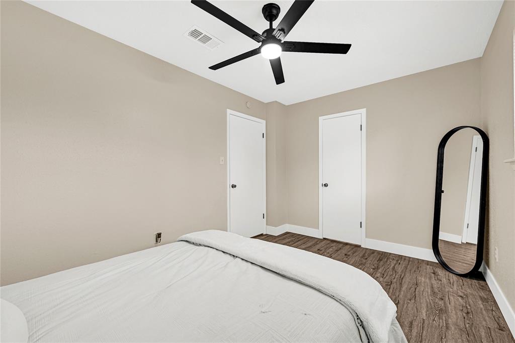4819 E Ridge Creek Drive, Houston, Texas image 16