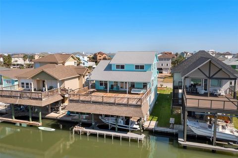 A home in Tiki Island