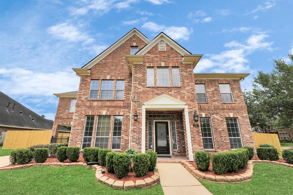 527 Little River Court