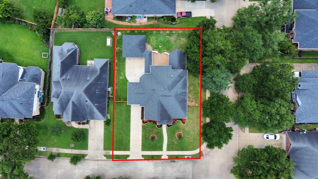 527 Little River Court