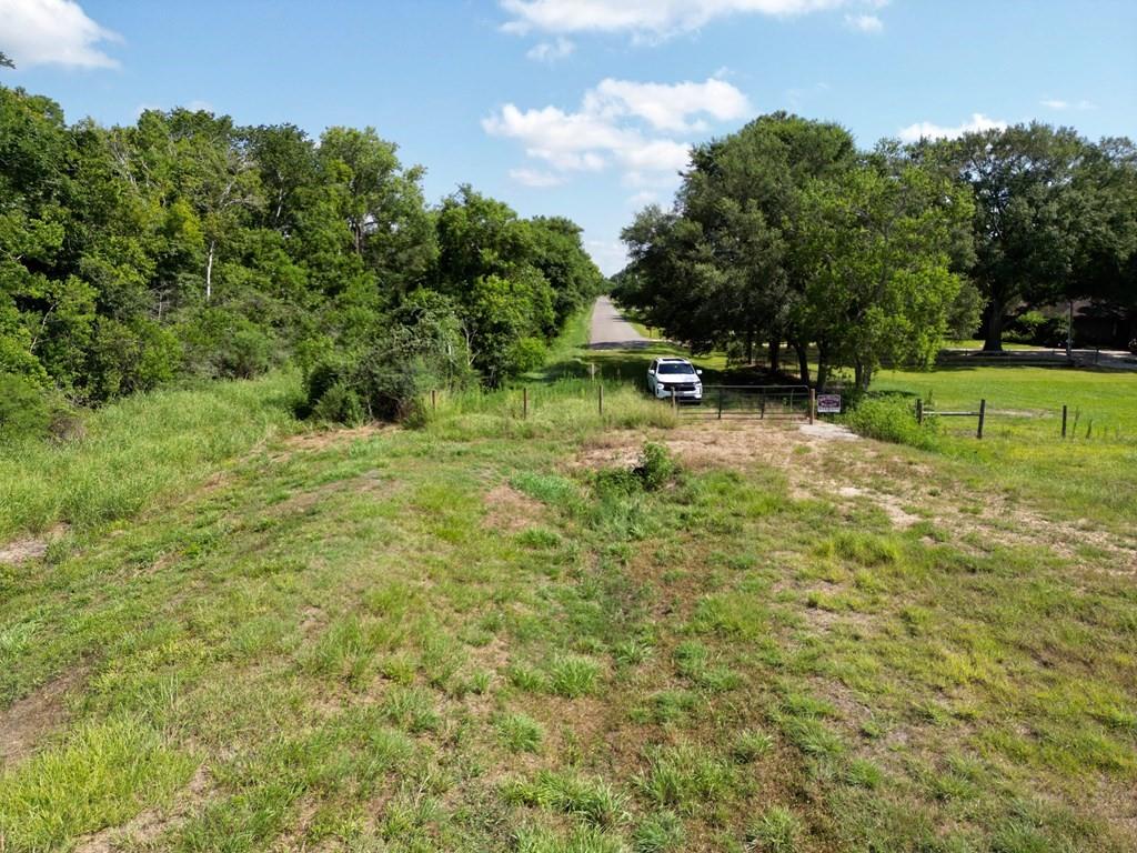 Rab Road, Angleton, Texas image 6