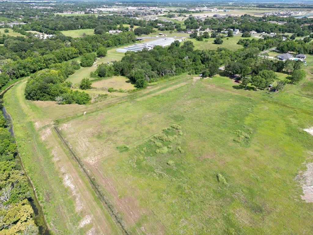 Rab Road, Angleton, Texas image 3