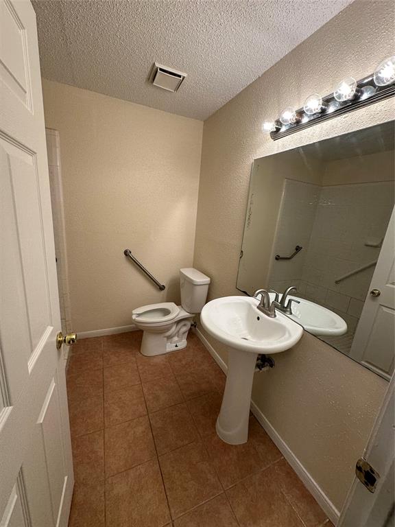 3407 Hidden Creek Drive, Sugar Land, Texas image 18