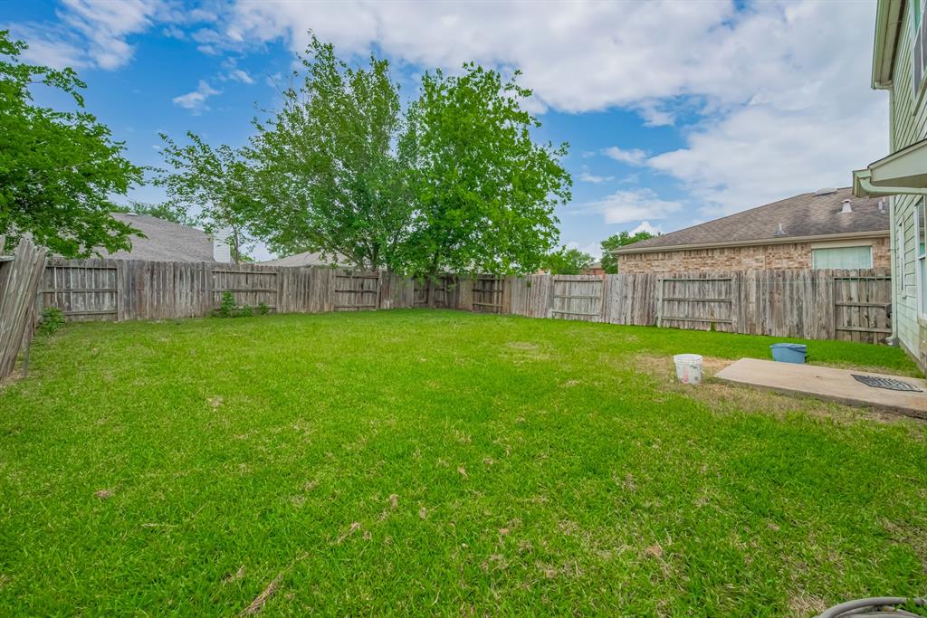 14910 Sugar Crystal Court, Sugar Land, Texas image 40